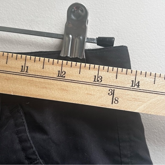 Columbia XCO Women's Hiking Capri Bermuda Short/ Black Size 4 - Picture 7 of 10